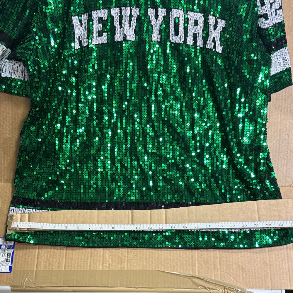 Love Theory Essentials 1992 Emerald Sequin V-Neck Jersey - Picture 10 of 10